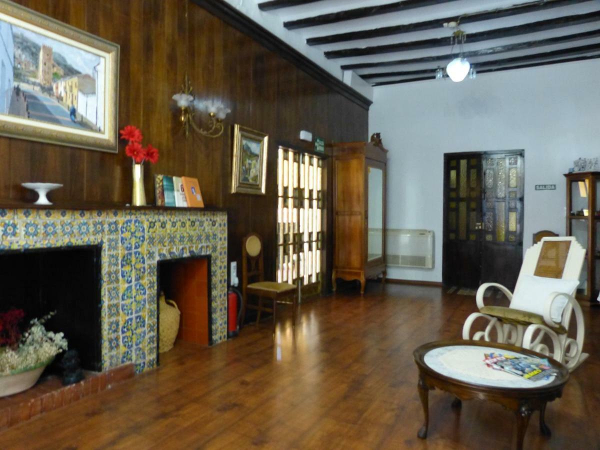 Hotel Del Arbol Ксатива Экстерьер фото